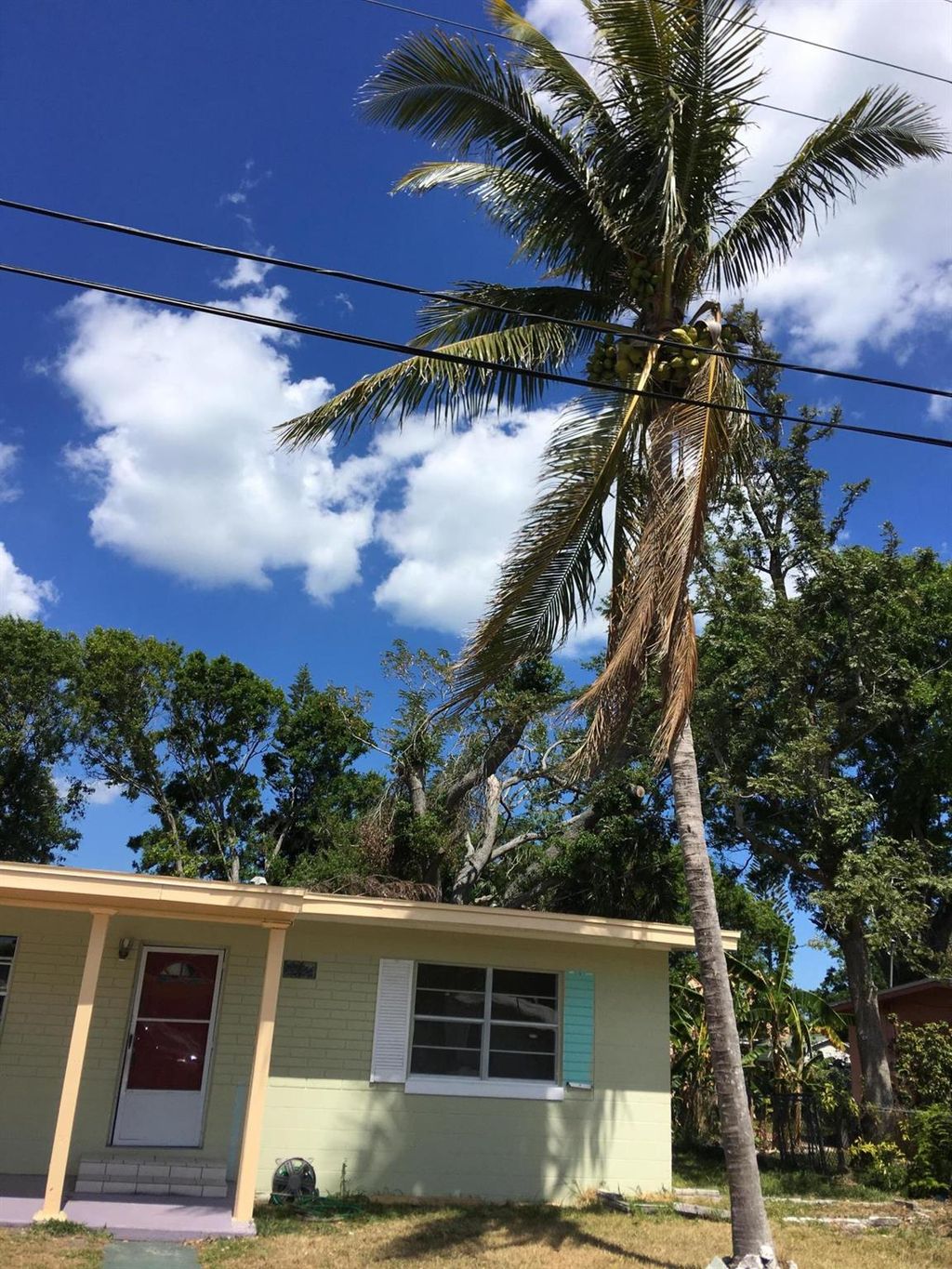 Photo of 218 Osceola Avenue, Fort Pierce, FL 34982 (MLS # R11067387)