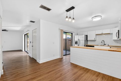 198 Lake Arbor Drive Palm Springs FL 33461