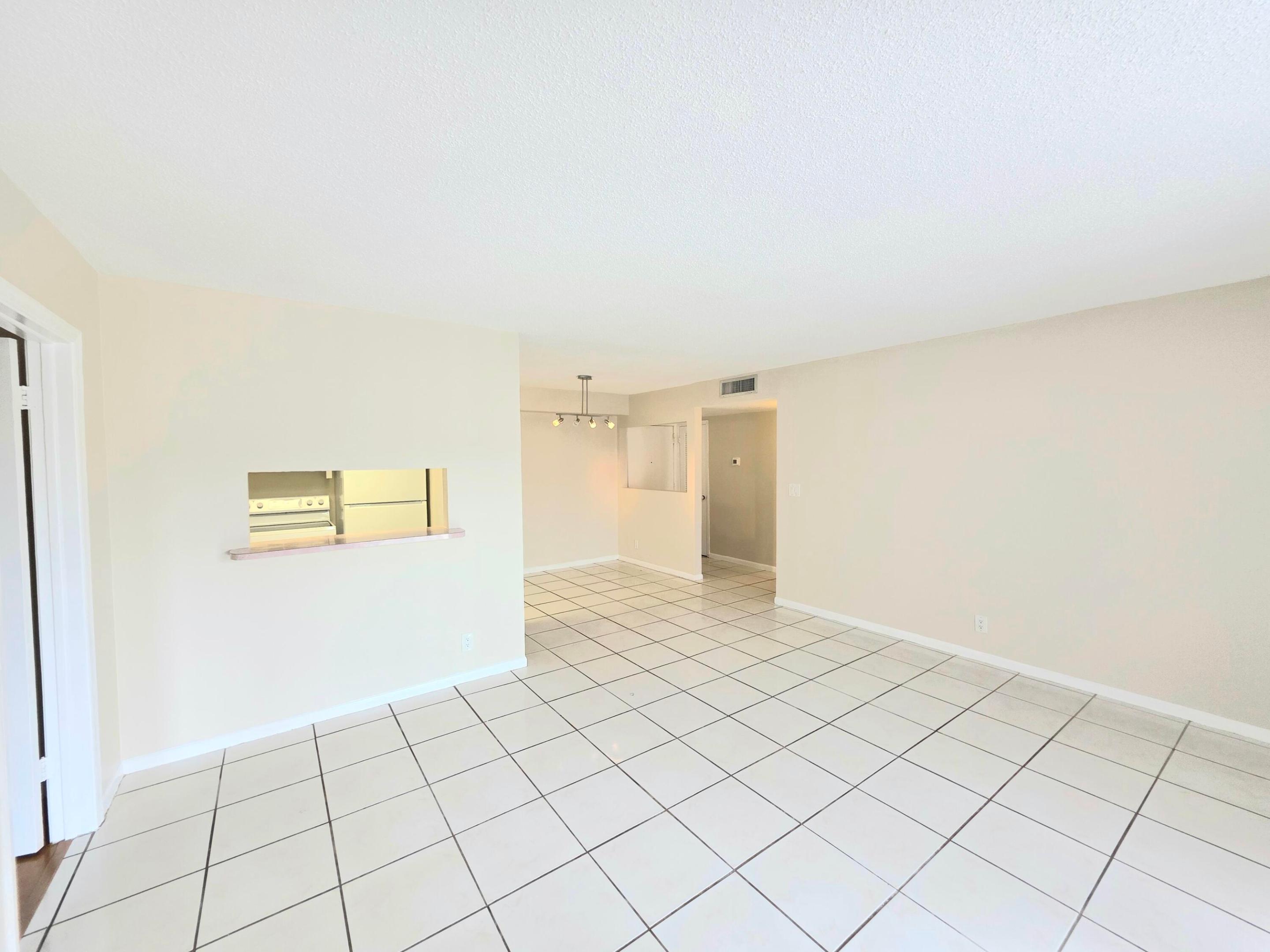 495 SE 8th Street Apt 237