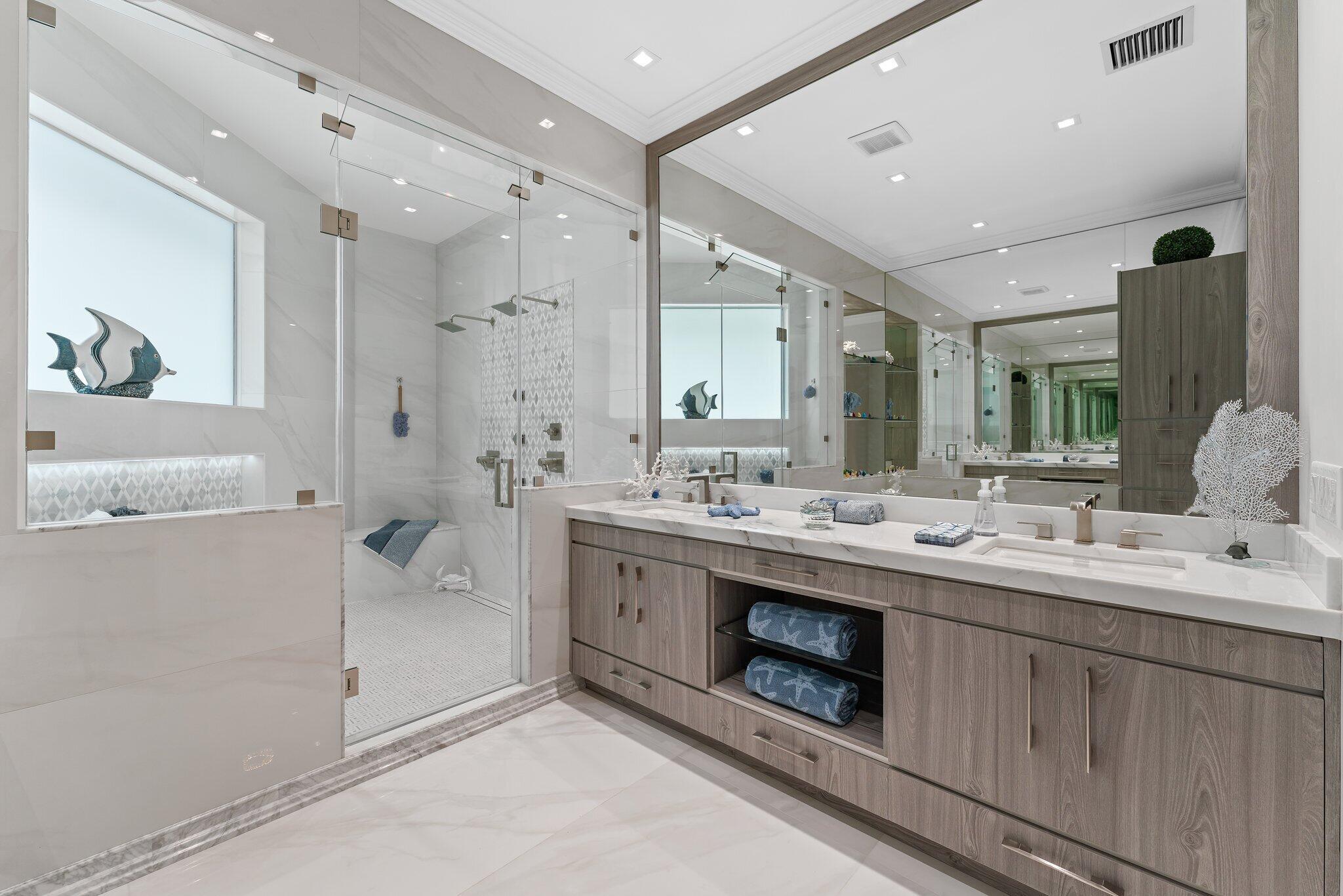 PALM BEACH COUNTRY ESTATE - Residential