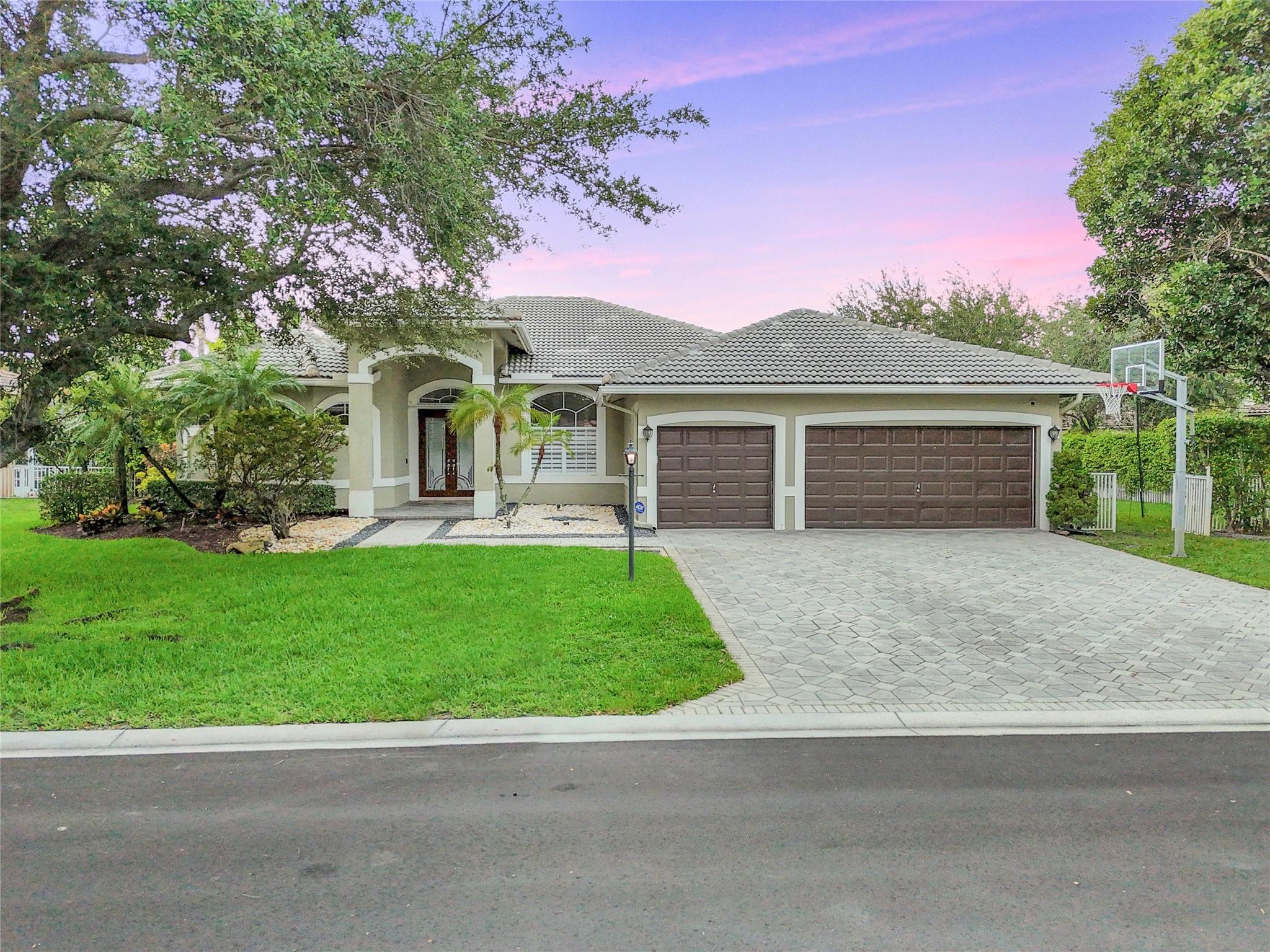 The Parkland Pool Home You’ve Been Waiting For!
Move-in ready 5BR/3BA home on an OVER SIZED CORNER lot in the guard-gated community of Fox Ridge. Features travertine marble floors, new window treatments, and a newer A/C (2022). The open kitchen offers wood cabinets, granite counters, and newer stainless steel appliances.
Enjoy a triple-split floor plan, laminate bedrooms, updated baths, and newer washer/dryer. The backyard is your private oasis with a resort-style pool, real rock accents, fountain, solar pool heater, and a Tiki Hut—all on a fully fenced, landscaped lot.
Fox Ridge amenities include 24-hour gated security, tennis, volleyball, walking trails, playground, and low HOA fees. Close to shopping and top-rated Parkland schools.
