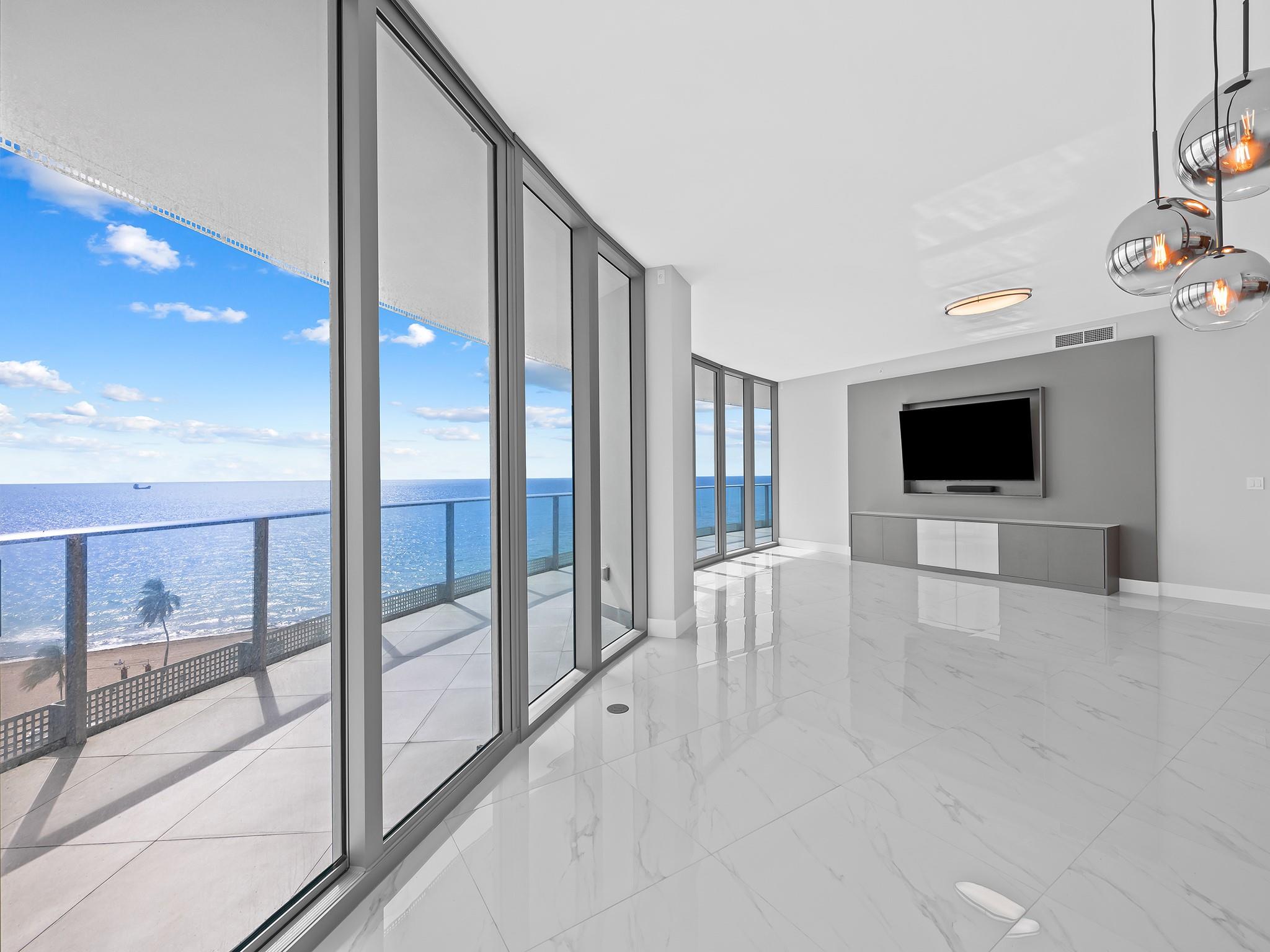 Paramount - Residential Lease