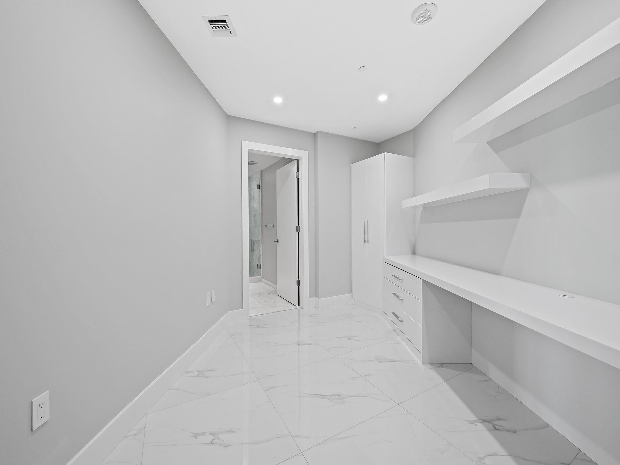 Paramount - Residential Lease