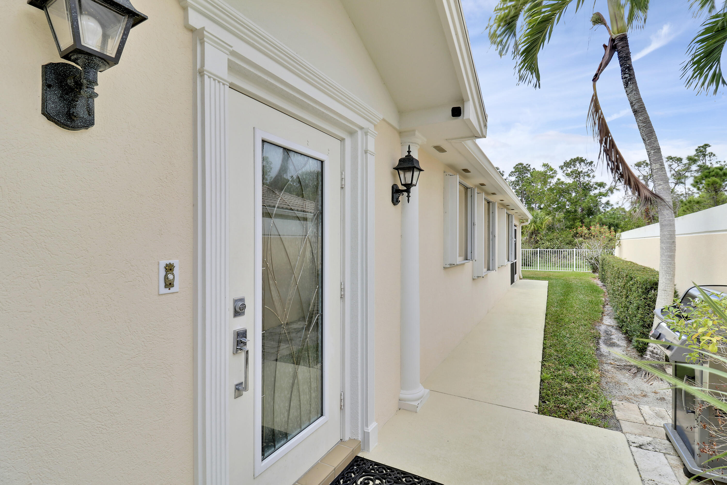 8558 SE Retreat Drive