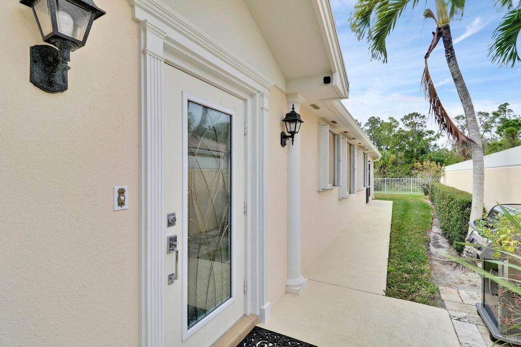 Photo of 8558 SE Retreat Drive, Hobe Sound, FL 33455 (MLS # B26019807)