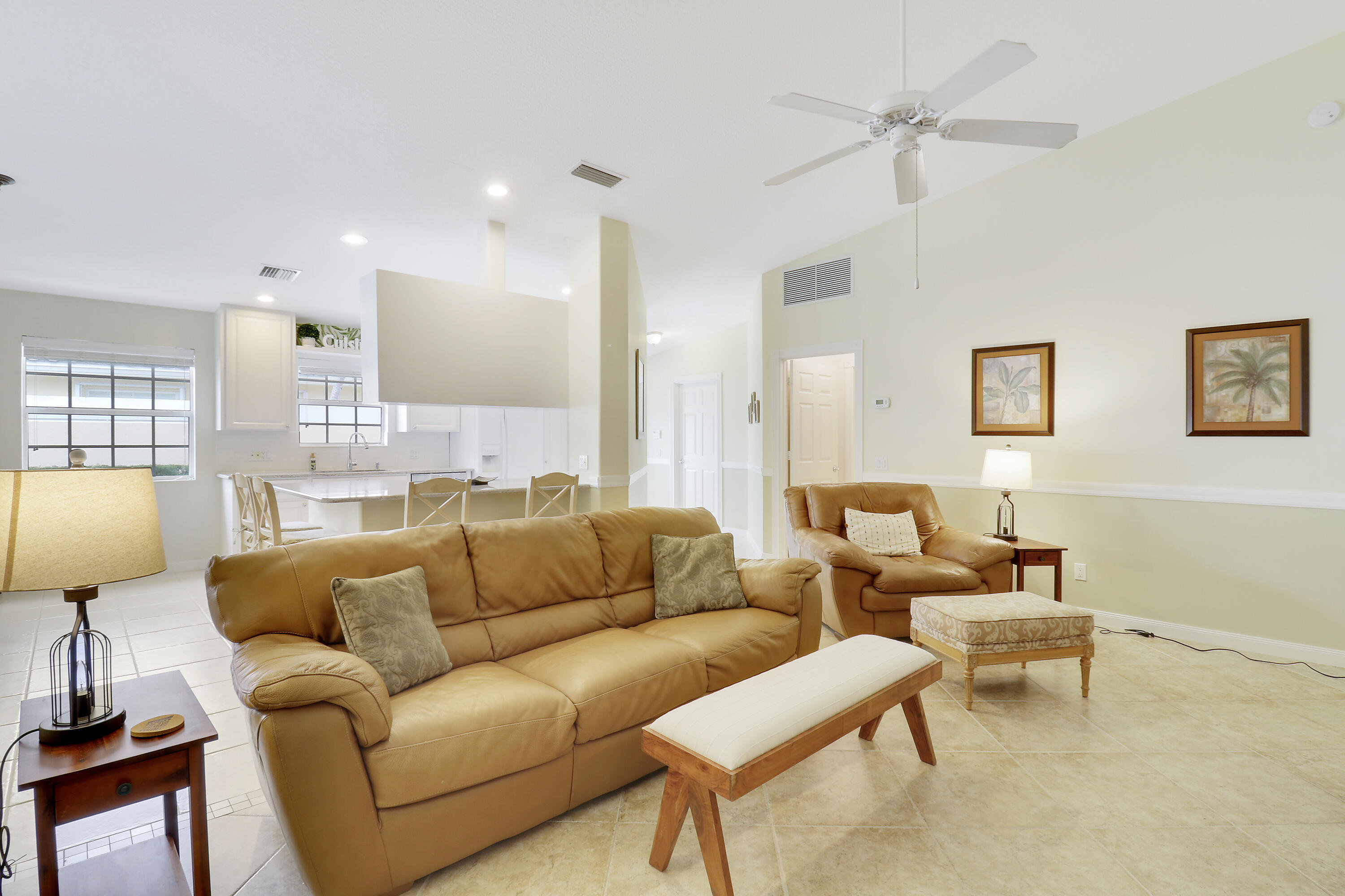 THE RETREAT - Residential