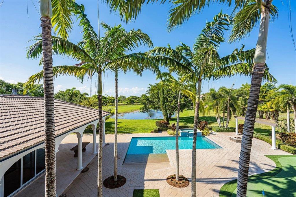 PALM BEACH FARMS CO 3 - Residential