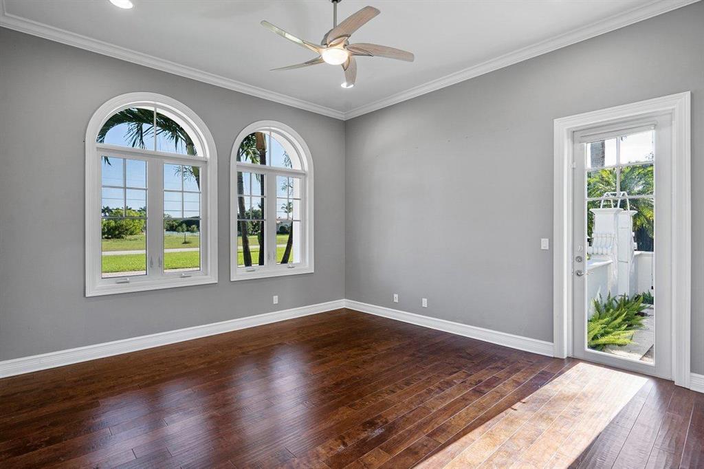 PALM BEACH FARMS CO 3 - Residential