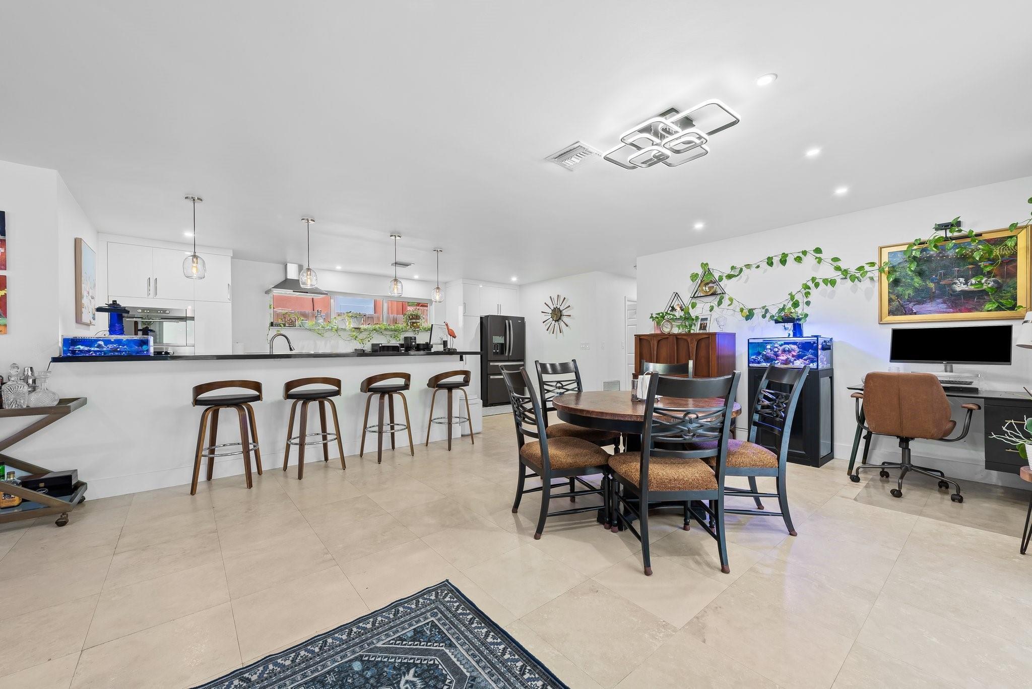 Hollywood Lakes Sec 1-32 - Residential Lease
