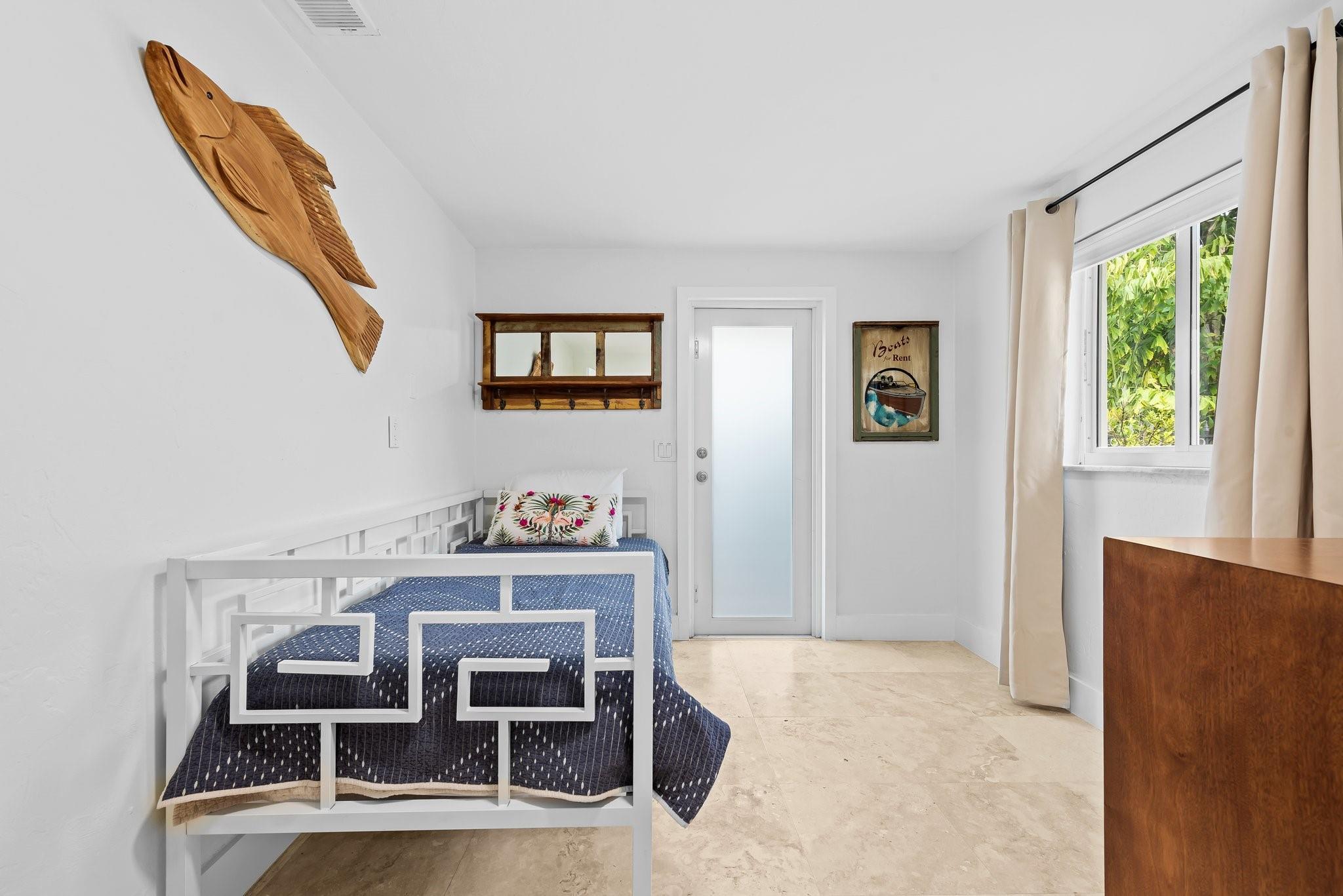 Hollywood Lakes Sec 1-32 - Residential Lease