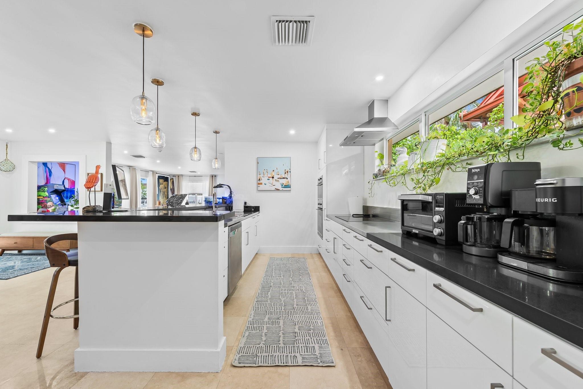 Hollywood Lakes Sec 1-32 - Residential Lease