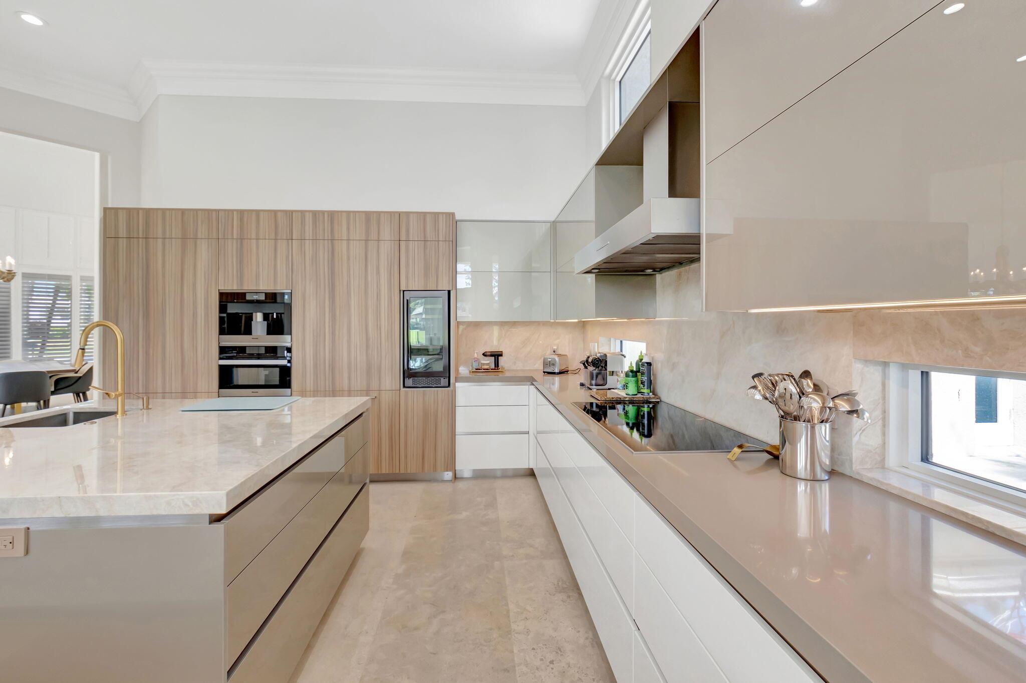 ST ANDREWS COUNTRY CLUB - Residential