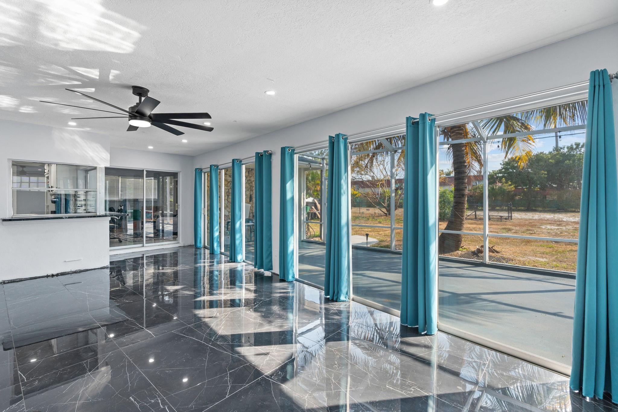 Palm Beach Natl Golf & Co - Residential