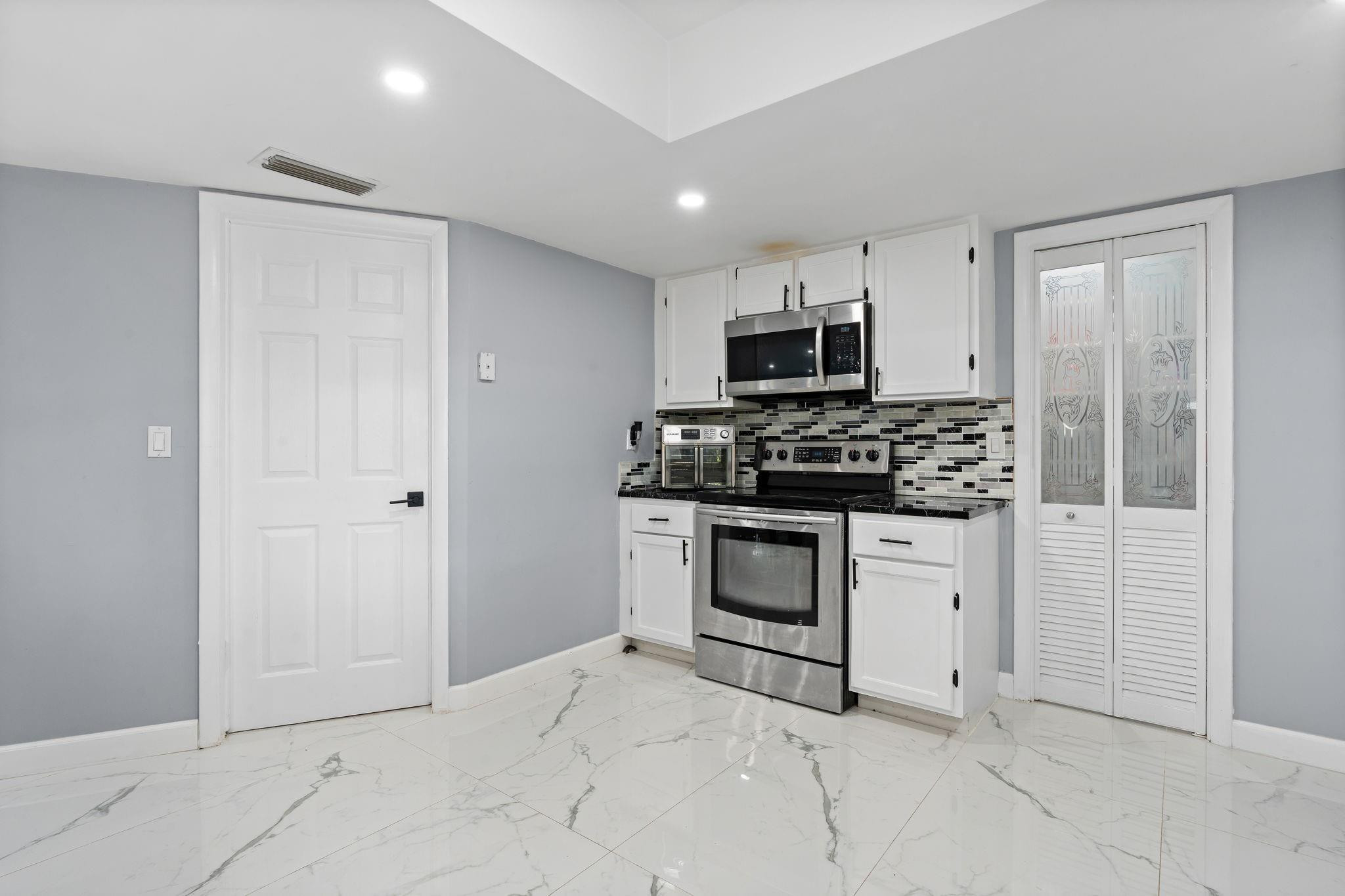 Palm Beach Natl Golf & Co - Residential