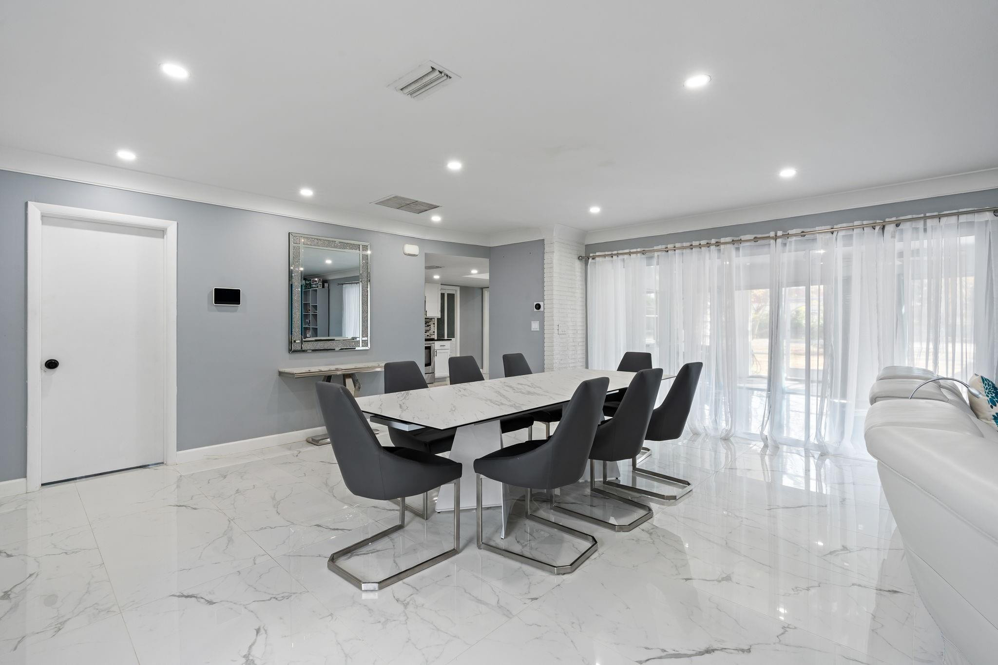 Palm Beach Natl Golf & Co - Residential