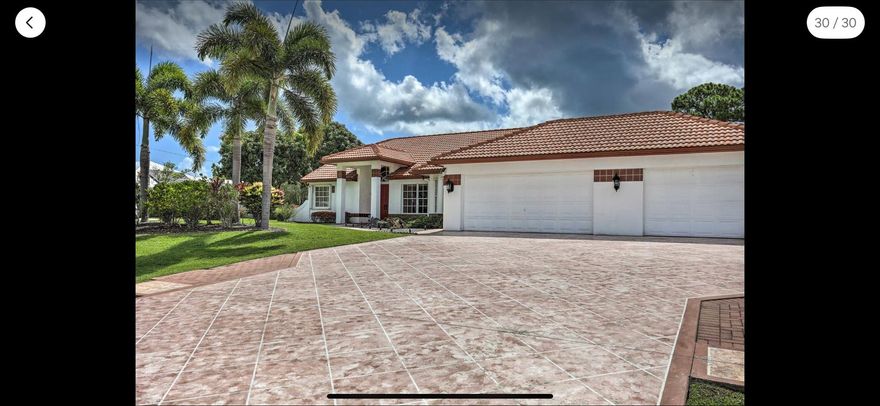 Seasonal Pool Home Rental just 12 minutes from the Ocean. Please do not call the agent. MESSAGE the LISTING AGENT for showing instructions and ALL rental inquiries. Owner''s names are Lenny and Lizbeth.