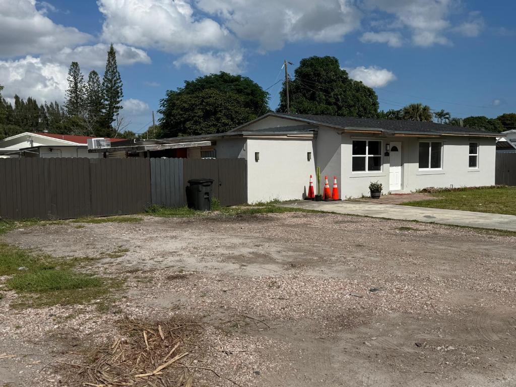 4375 Brentwood Court