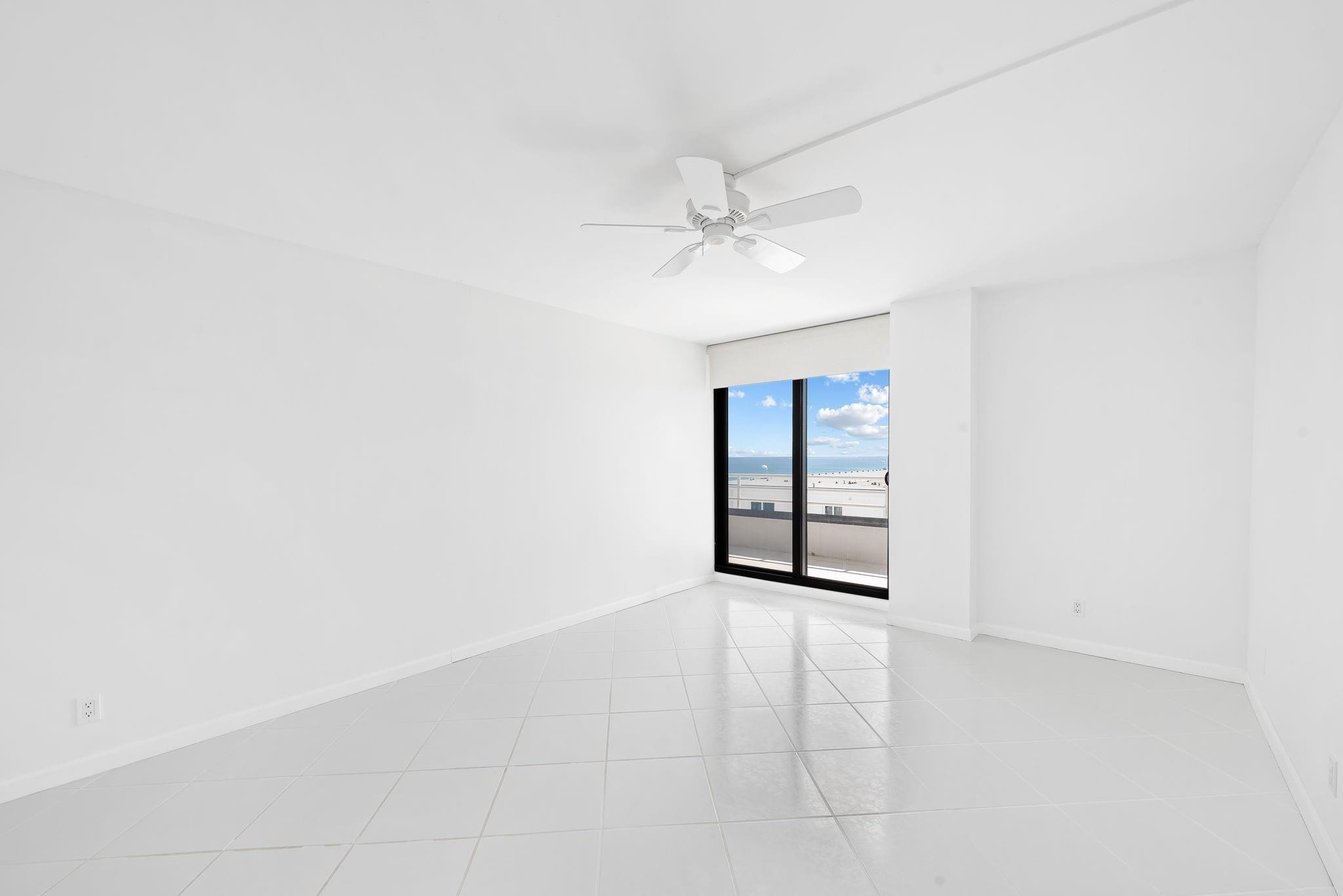 HIGHLANDS PLACE CONDO - Residential