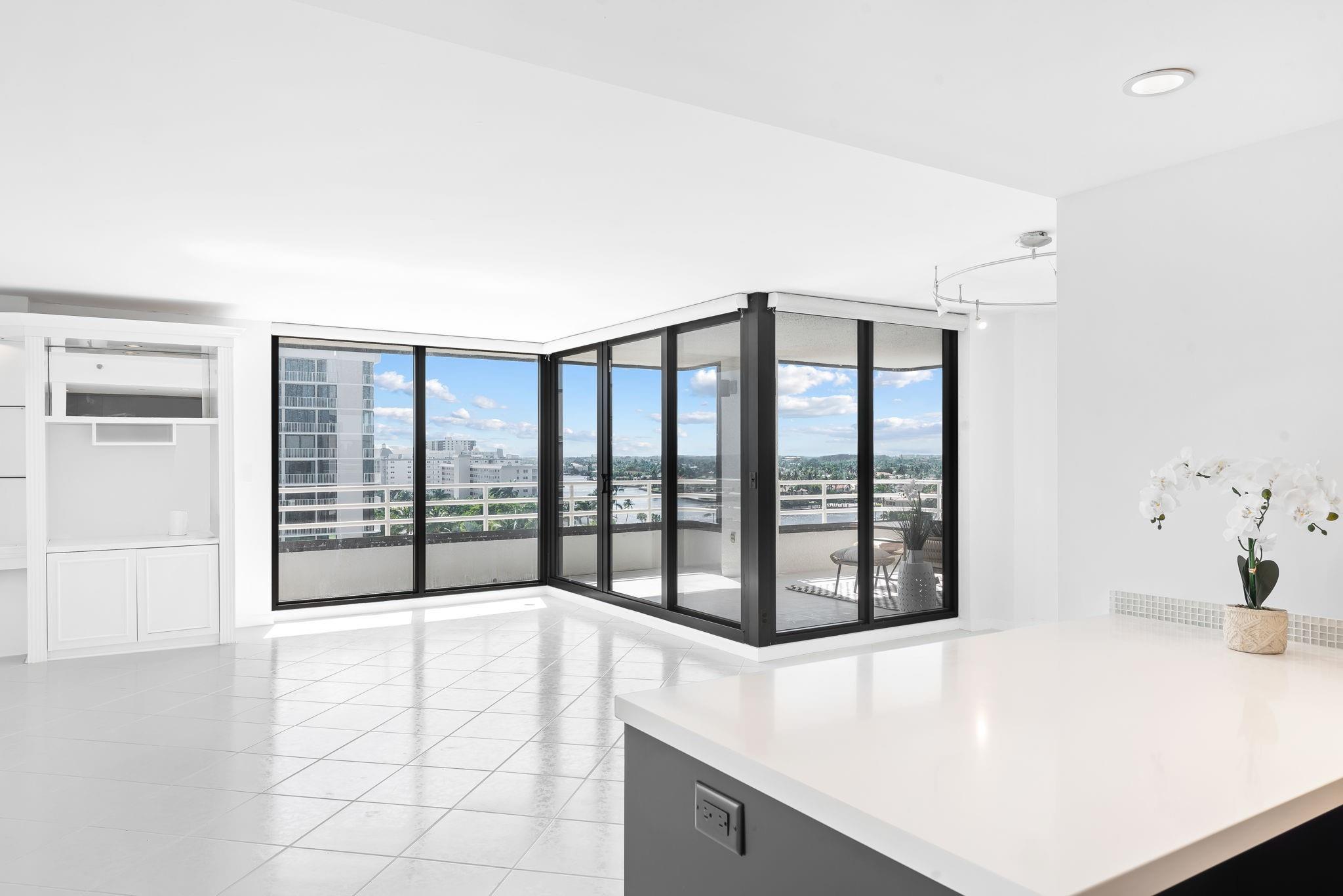 HIGHLANDS PLACE CONDO - Residential