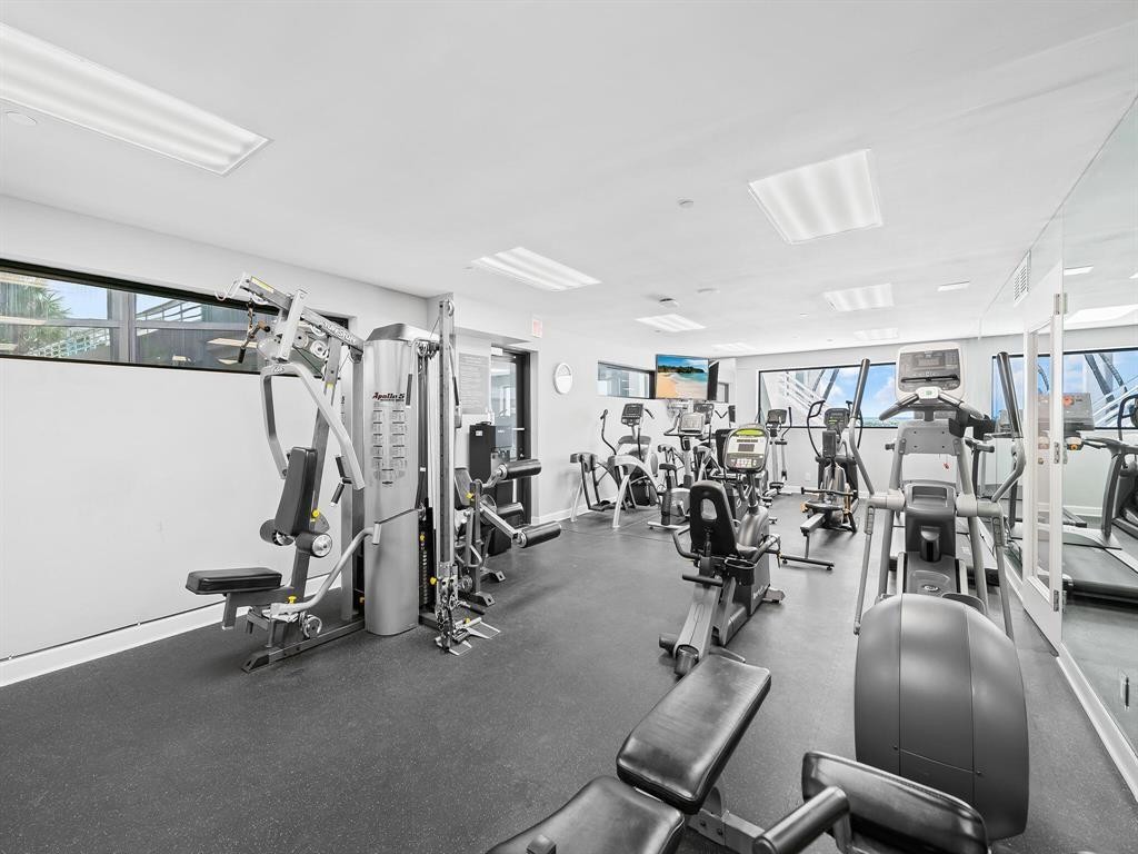 HIGHLANDS PLACE CONDO - Residential