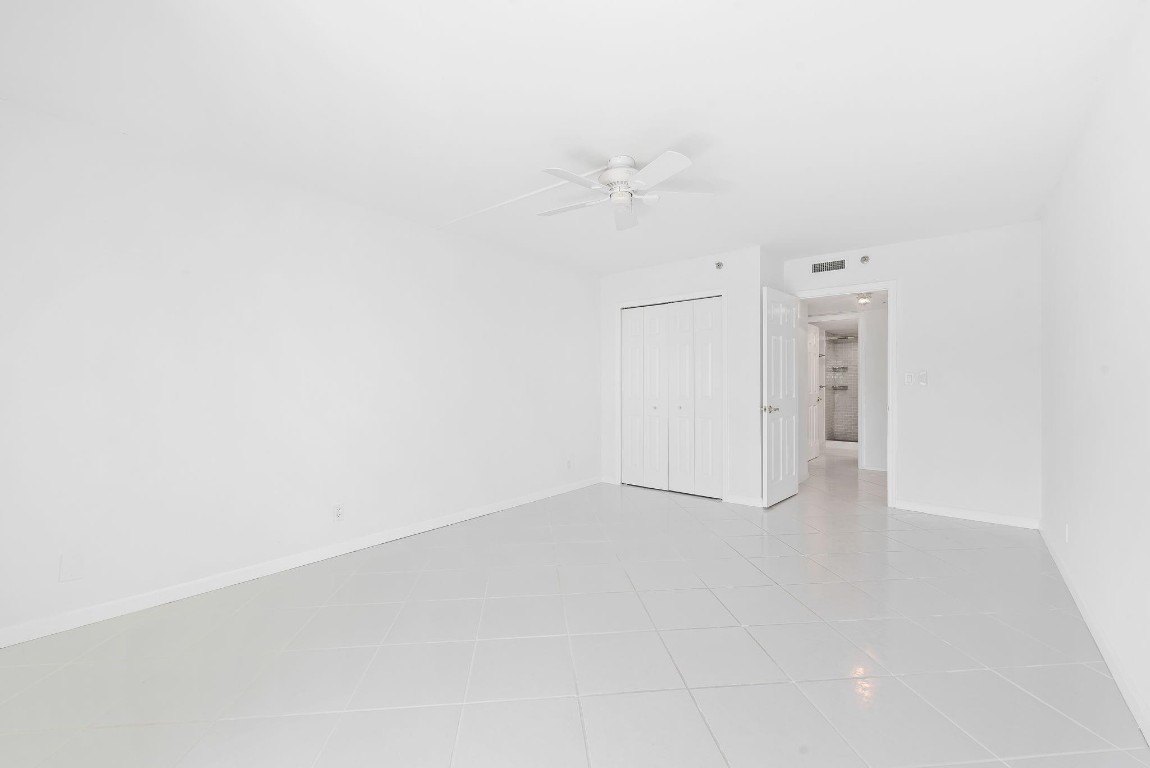 HIGHLANDS PLACE CONDO - Residential