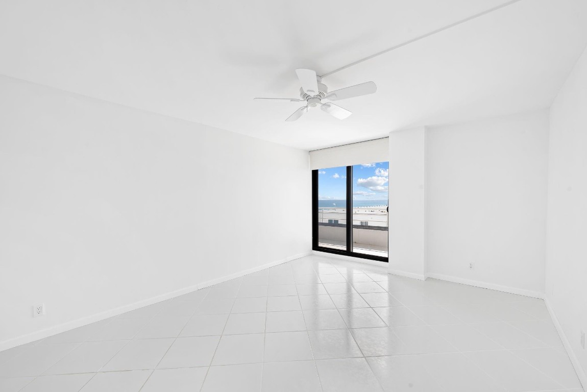 HIGHLANDS PLACE CONDO - Residential