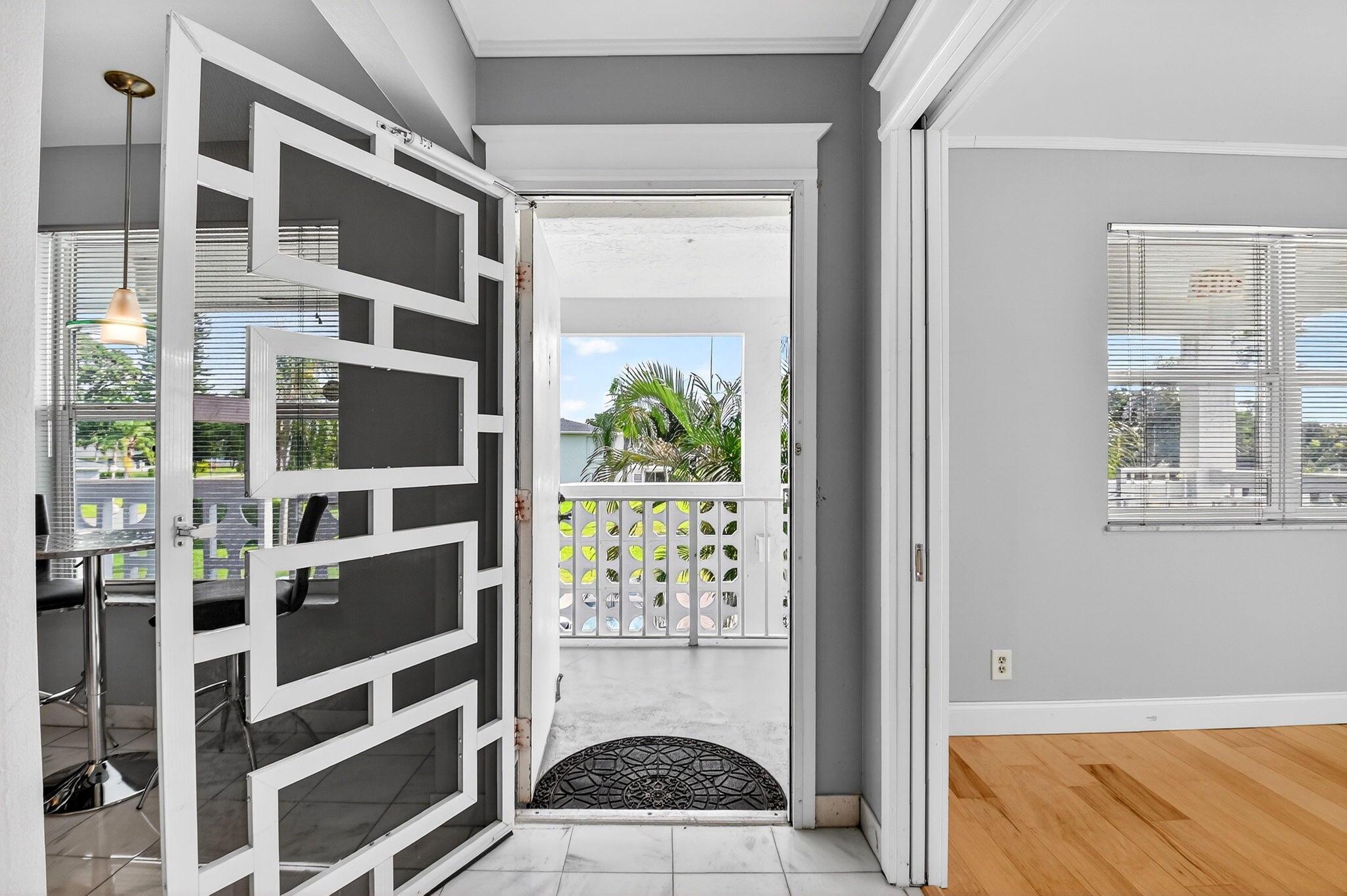 1411 SW 27th Avenue 201