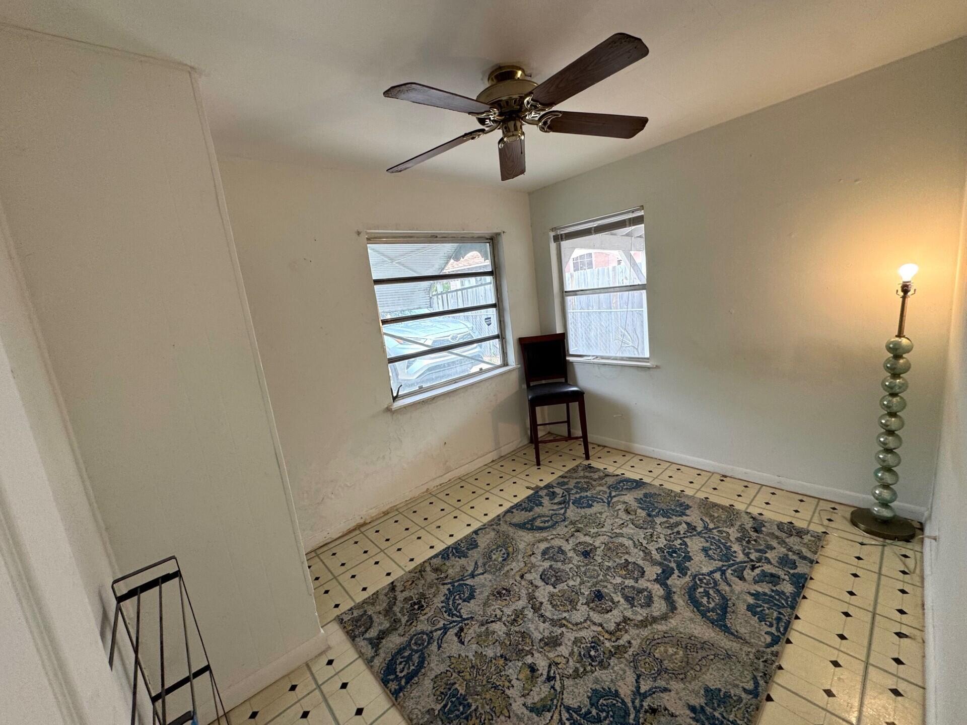 NORTH PALM BCH 3 - Residential