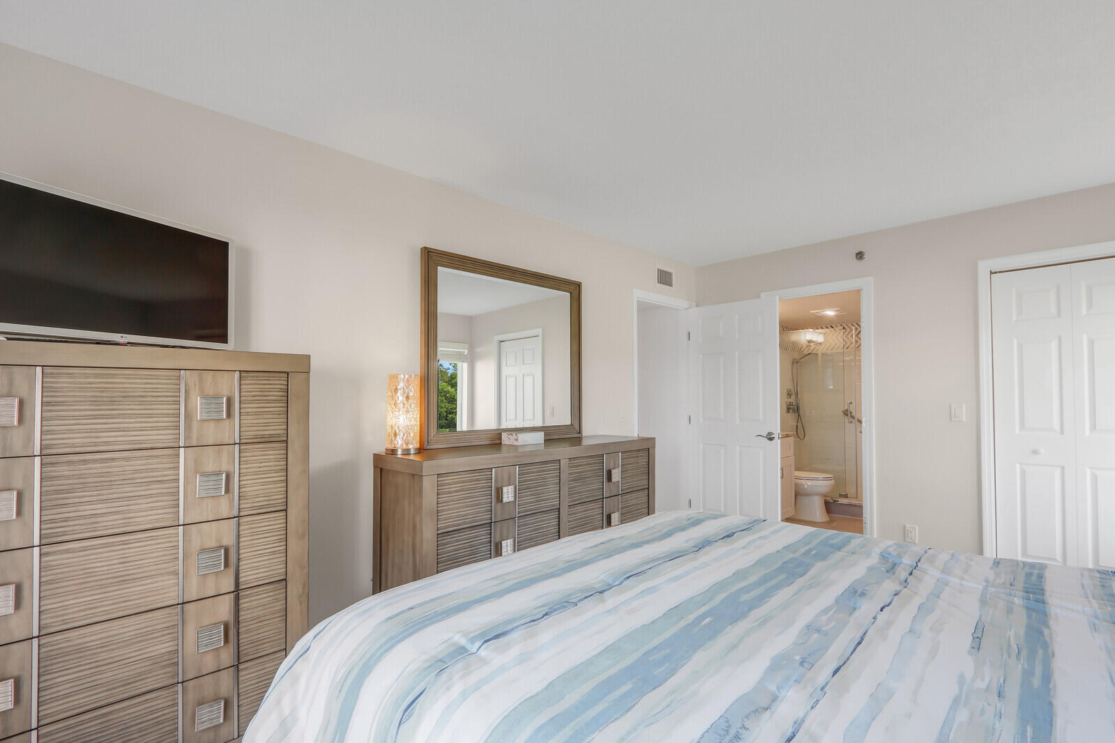 JENSEN BEACH CLUB CONDO - Residential Lease