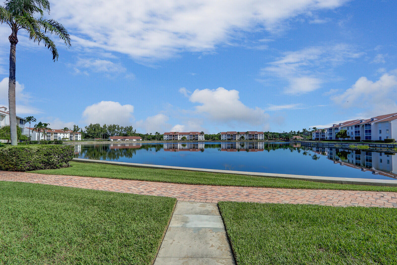 JENSEN BEACH CLUB CONDO - Residential Lease