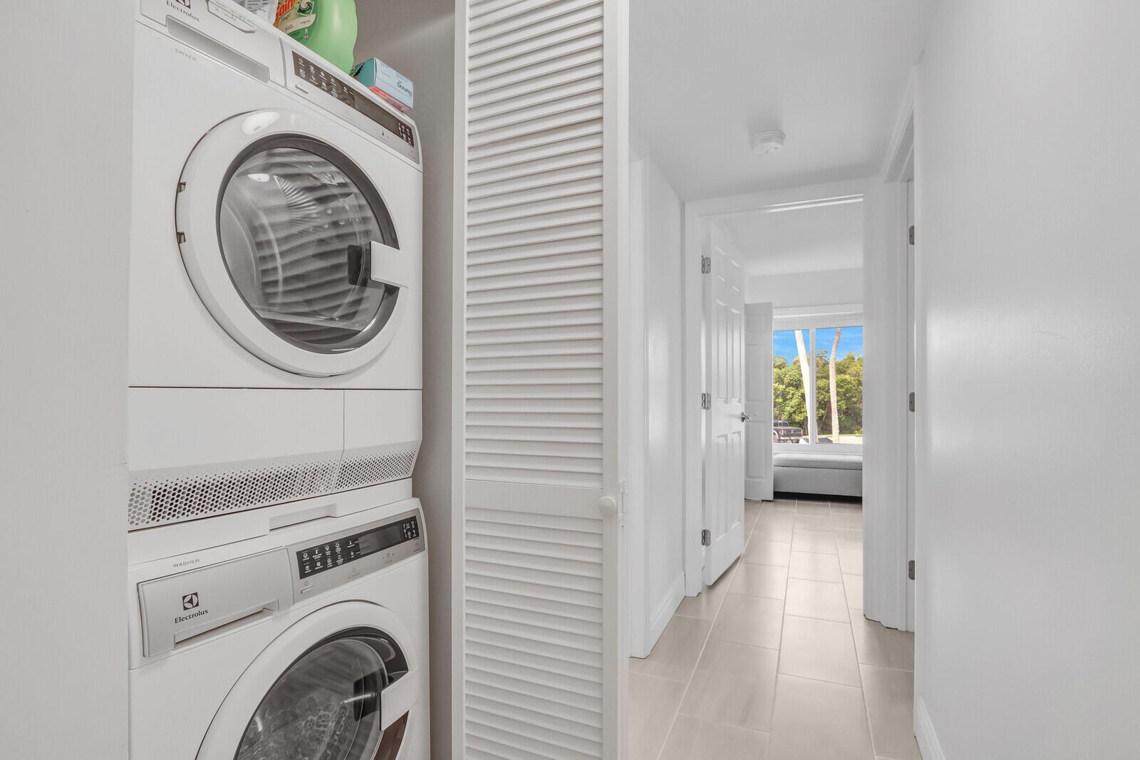 JENSEN BEACH CLUB CONDO - Residential Lease