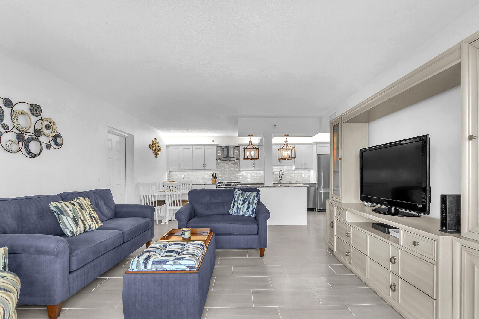 JENSEN BEACH CLUB CONDO - Residential Lease