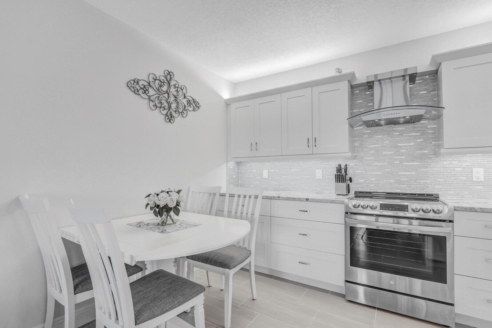 JENSEN BEACH CLUB CONDO - Residential Lease