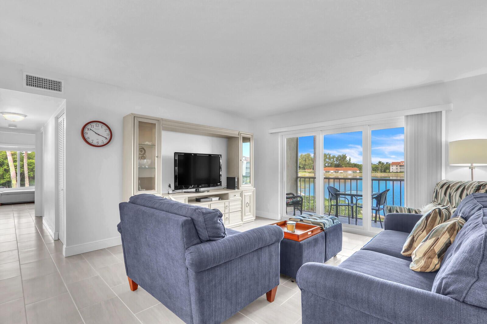 JENSEN BEACH CLUB CONDO - Residential Lease