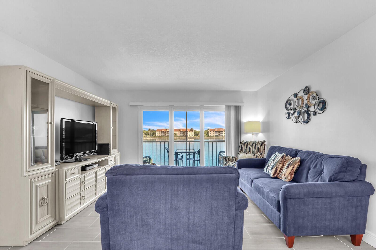 JENSEN BEACH CLUB CONDO - Residential Lease