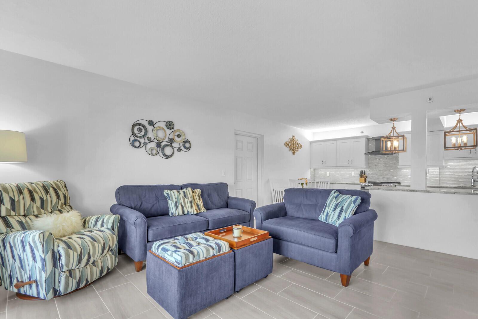 JENSEN BEACH CLUB CONDO - Residential Lease