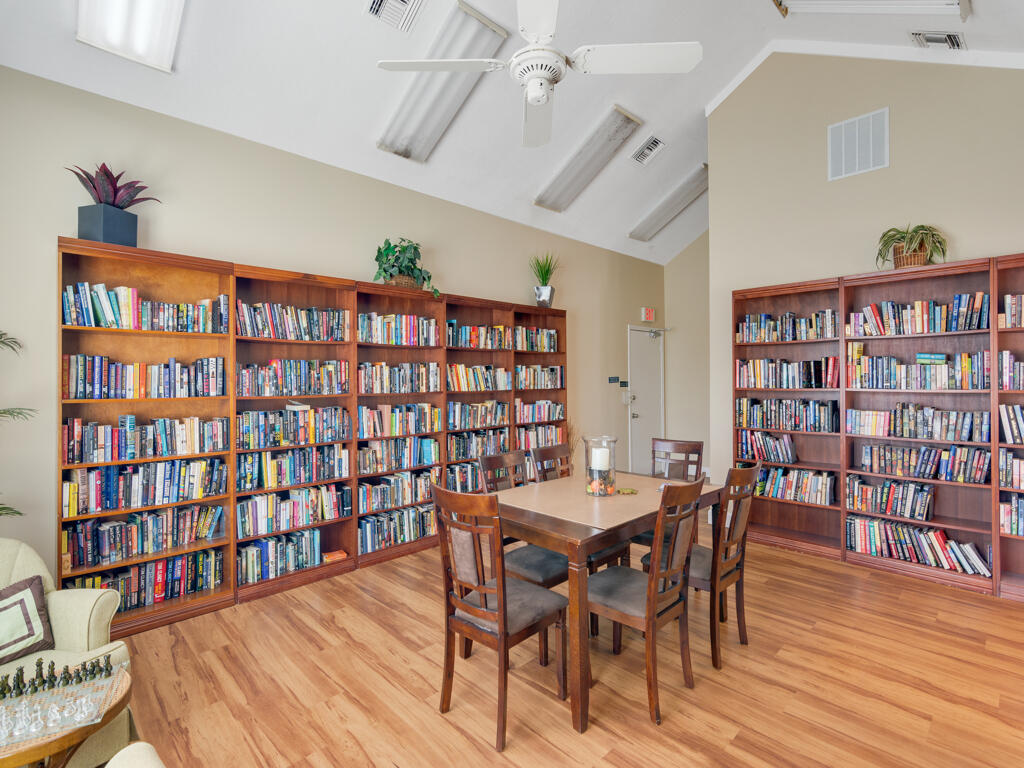 VILLAGE OF LEXINGTON - Residential