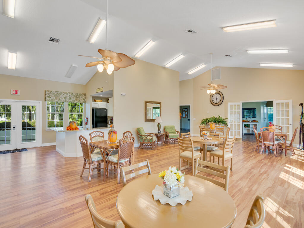 VILLAGE OF LEXINGTON - Residential