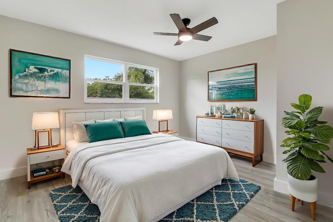 HOBE HEIGHTS - Residential