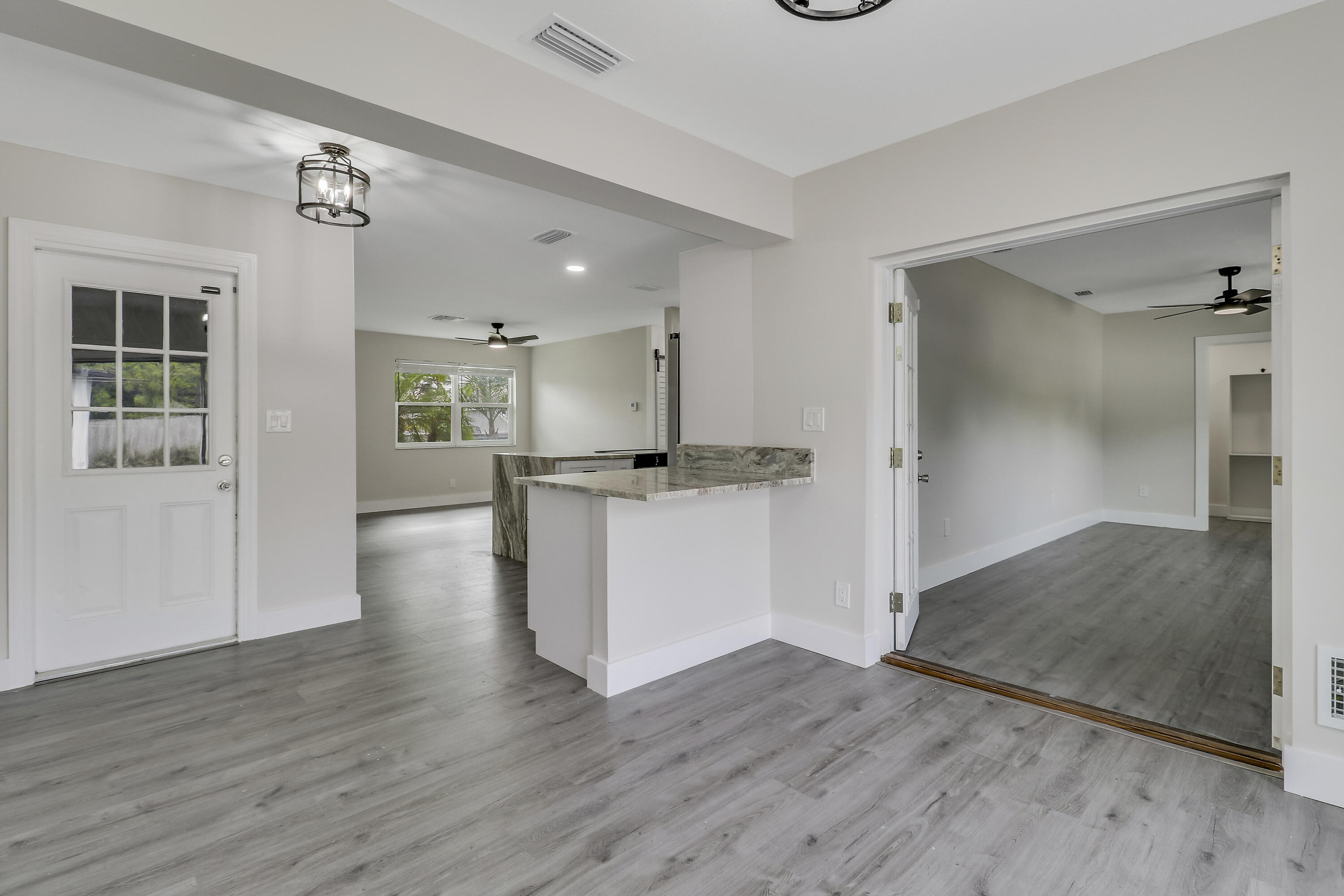 HOBE HEIGHTS - Residential