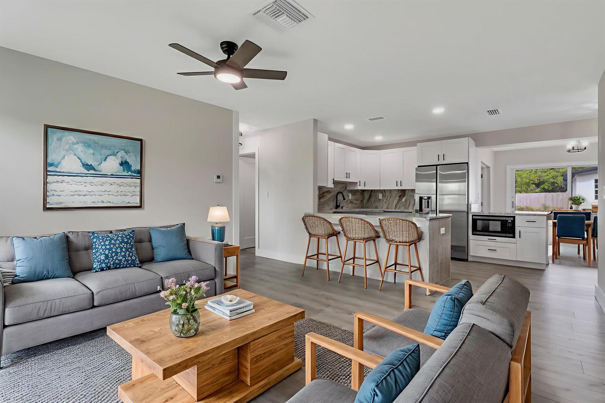 HOBE HEIGHTS - Residential