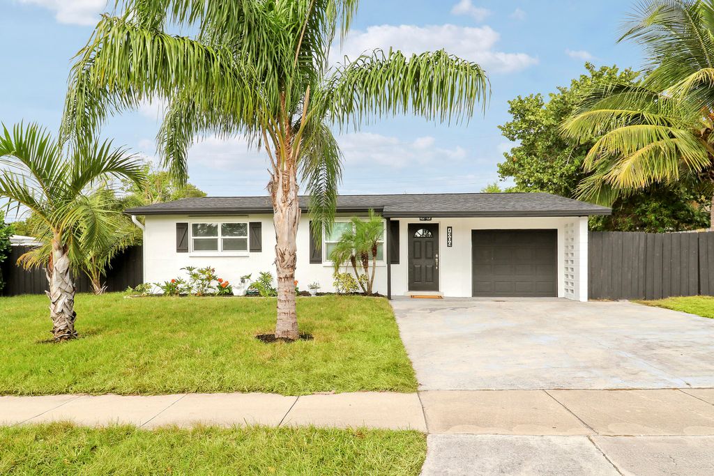 Photo of 7309 SE Hobe Terrace, Hobe Sound, FL 33455 (MLS # R11148606)