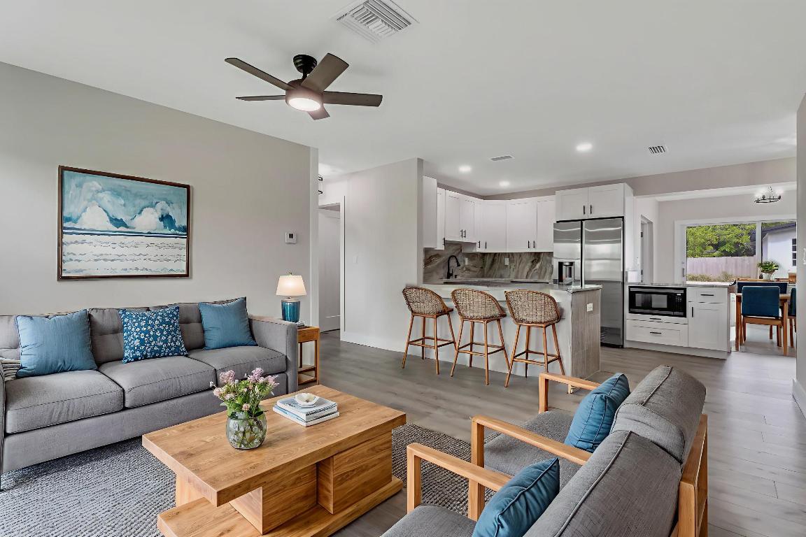 HOBE HEIGHTS - Residential