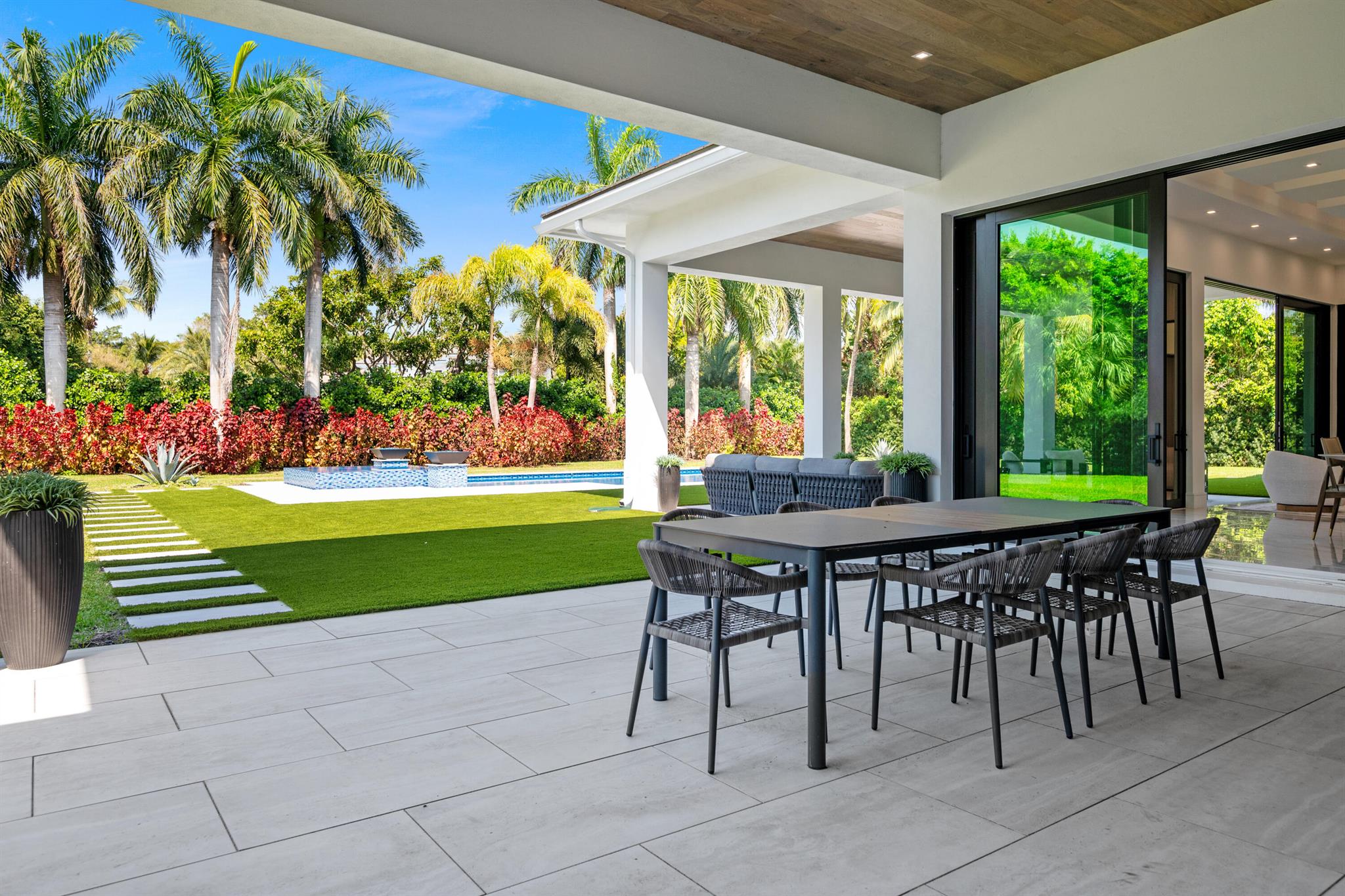 LONG LAKE ESTATES 1 AS - Residential