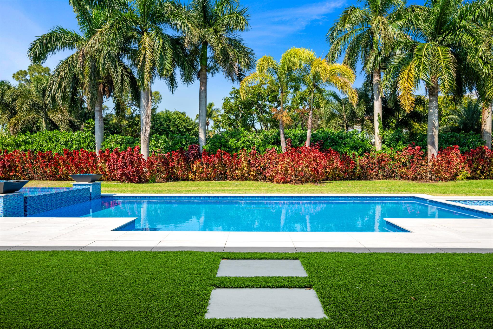 LONG LAKE ESTATES 1 AS - Residential