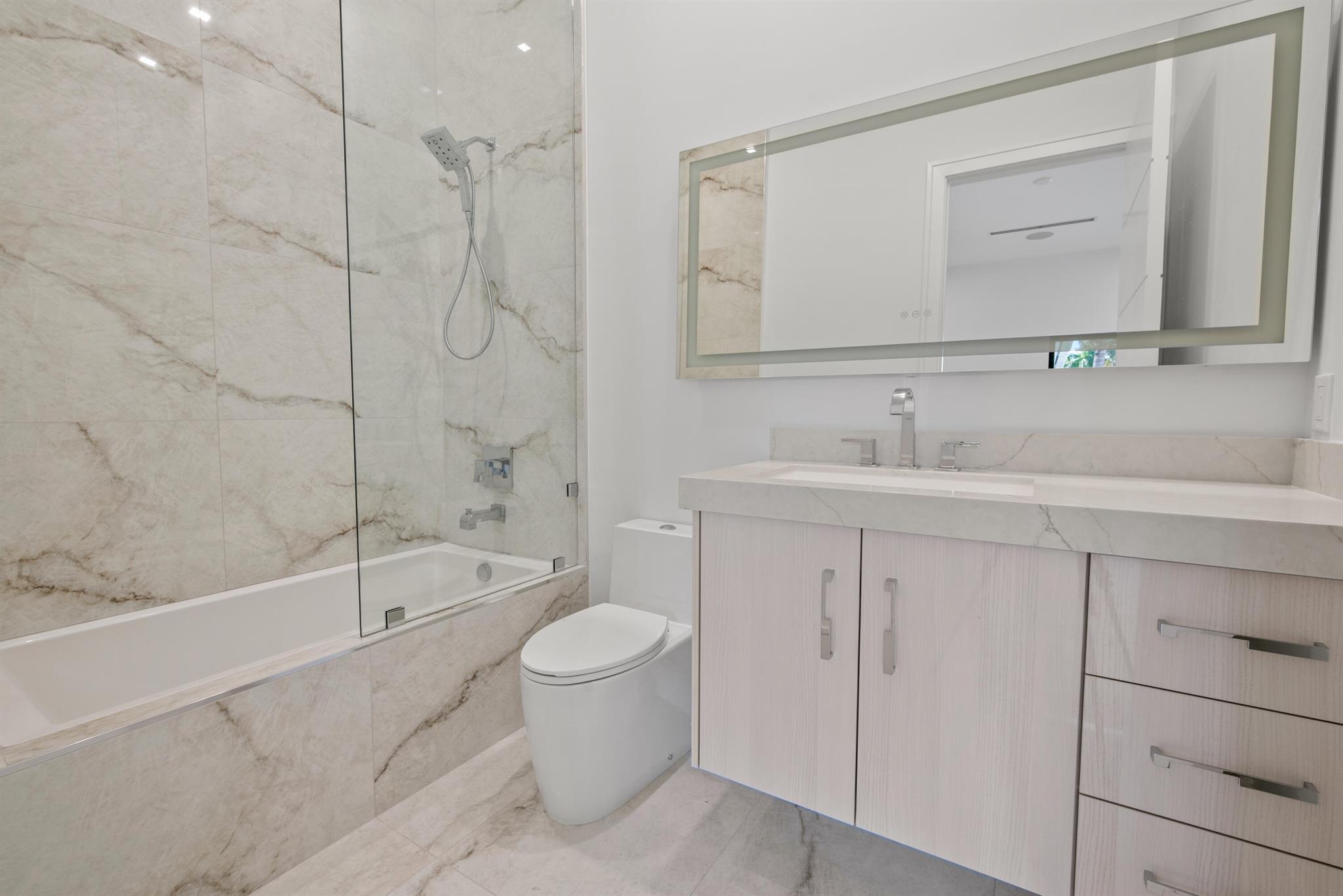 LONG LAKE ESTATES 1 AS - Residential