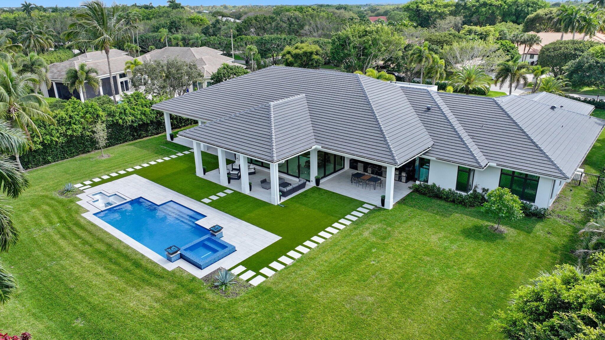 LONG LAKE ESTATES 1 AS - Residential