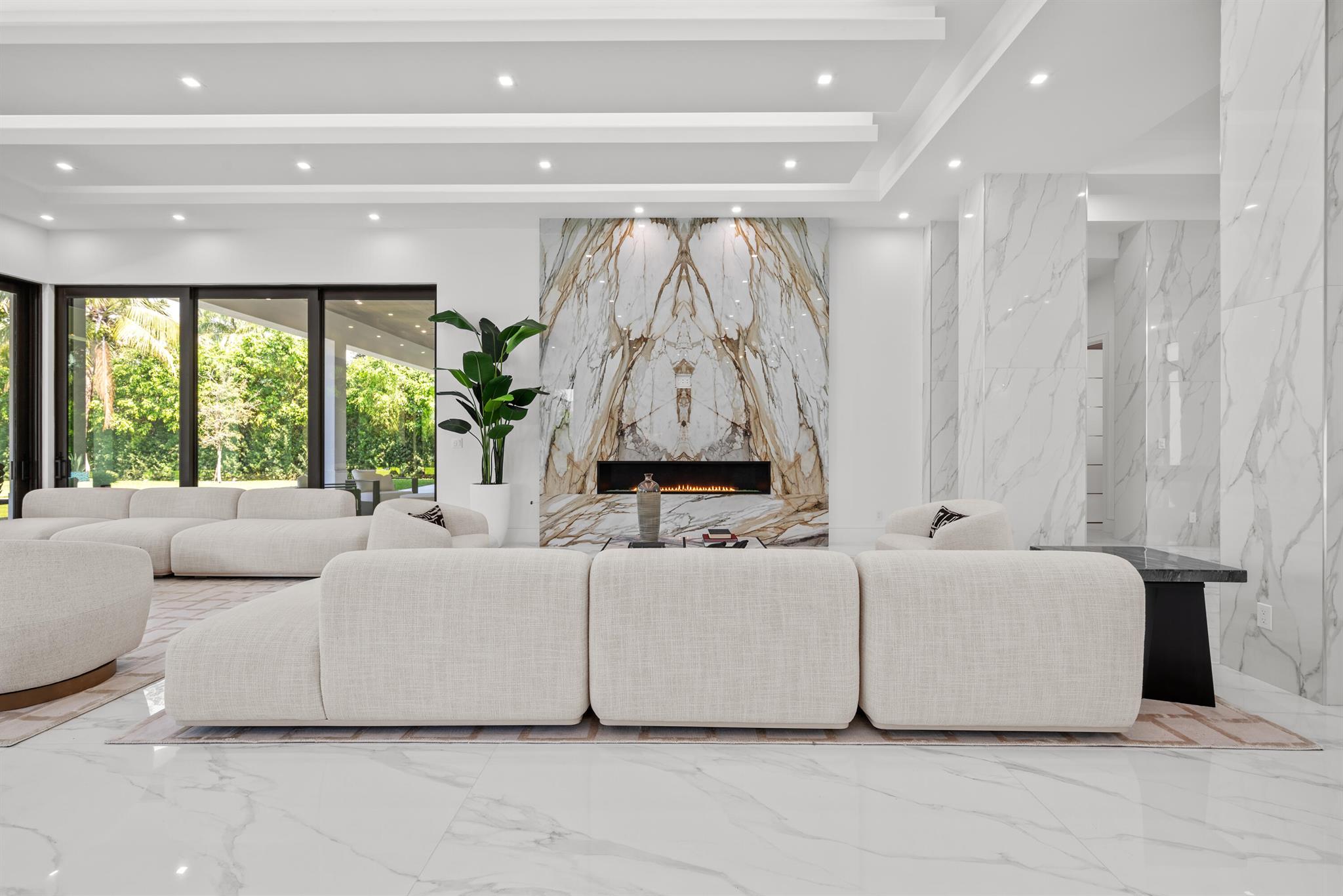 LONG LAKE ESTATES 1 AS - Residential