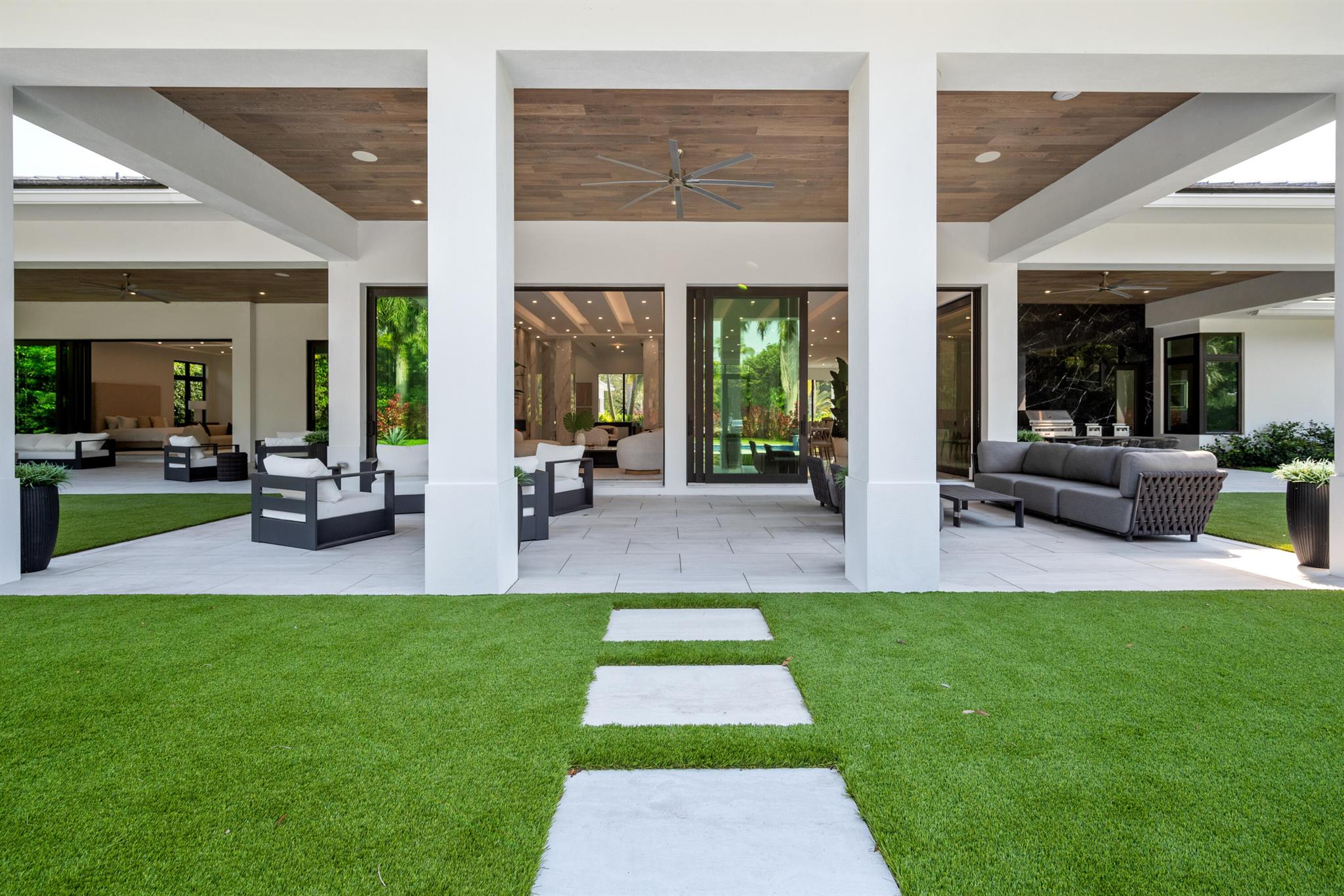 LONG LAKE ESTATES 1 AS - Residential