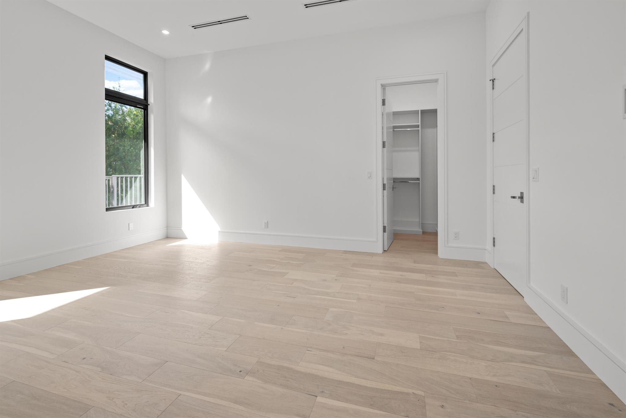 LONG LAKE ESTATES 1 AS - Residential